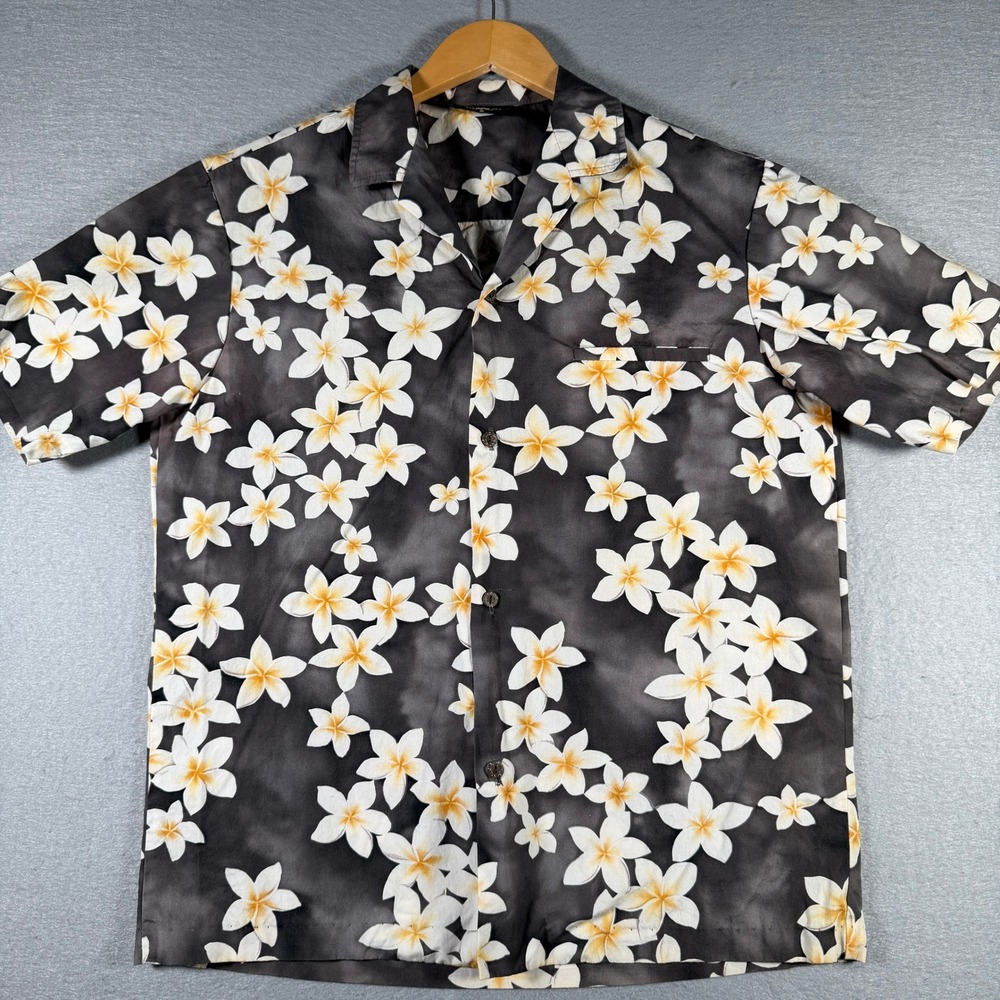 Royal Creations Mens M Hawaiian Shirt Grey Black White Plumeria‎ Floral Cotton